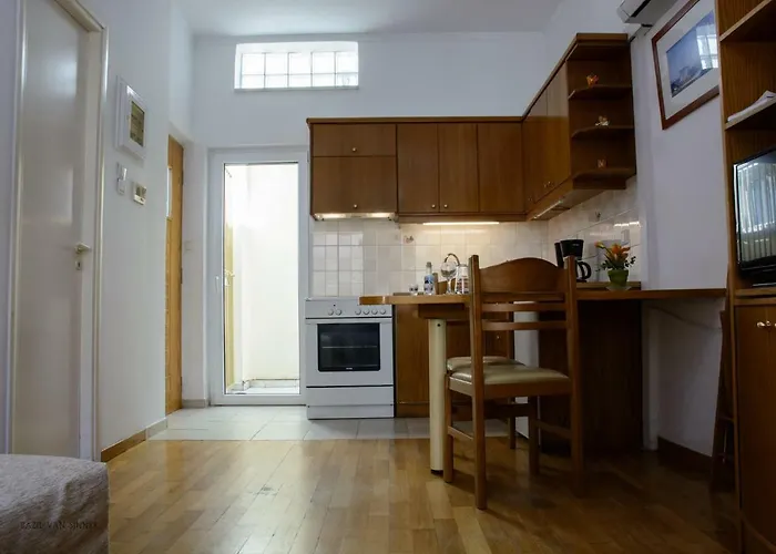 Apartment Daliani Cozy