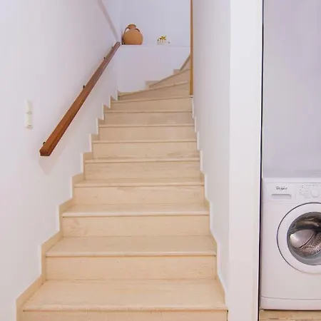 Daliani Cozy Apartment *